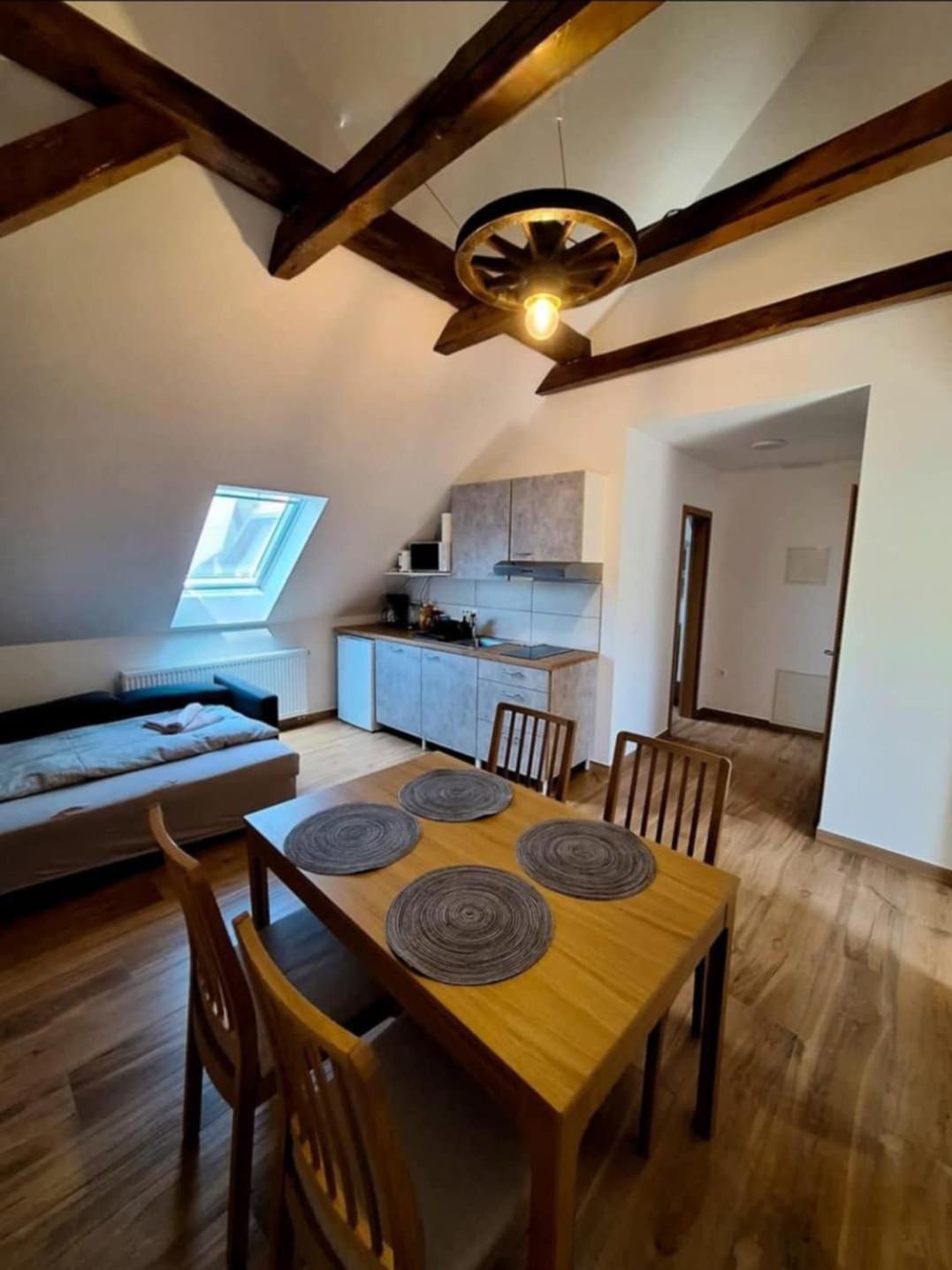 Pr' Hribar Apartment Zgornje Gorje Стая снимка